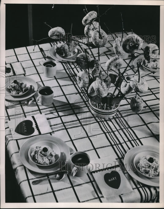 St Valentine's Day Table Setting-Historic Images