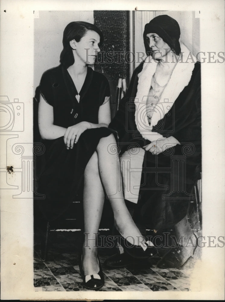 1931 Mrs Woodman and Helen-Historic Images