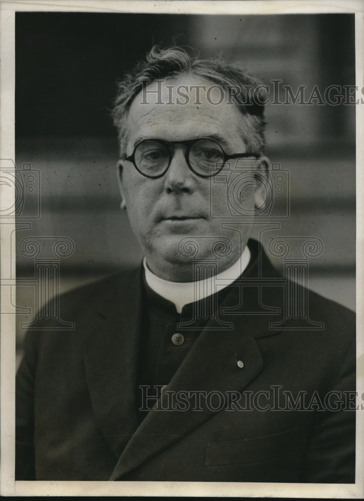 1931 Rev. James MacDonald, pastor of St. James Parish Church - Historic Images