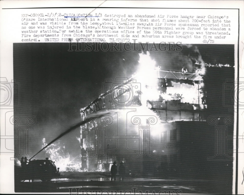 Press Photo Fire at abandoned Air Force Hangar near Chicago&#39;s O&#39;Hare Airport - Historic Images