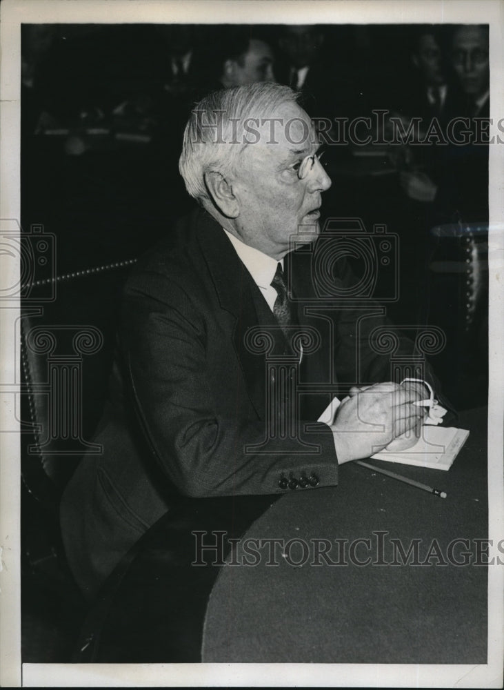 1934 Press Photo Dr OMW Sprague Addressing House Coinage Committee on Inflation - Historic Images