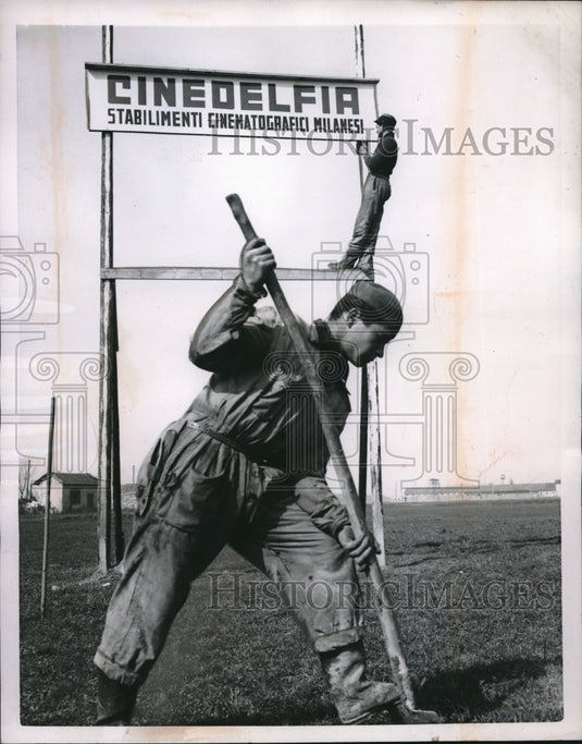 1952 Crew Starts Work On Cindelphia Milan's Future Hollywood - Historic Images