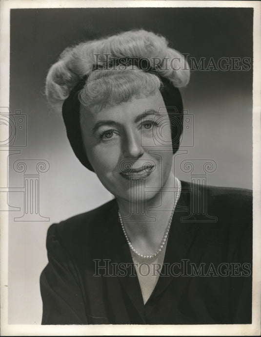 1946 Eleanor Wilson McAdoo on "Woman's Club" - Historic Images