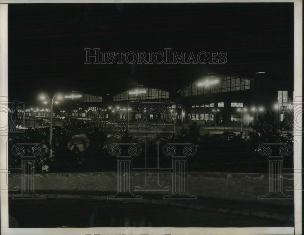 1939 North Beach Municipal Air Terminal, New York  - Historic Images