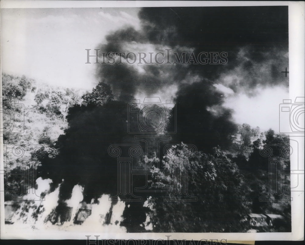 1944 Press Photo Rangoon-Mandalay RR attacked by RAF fighters - Historic Images