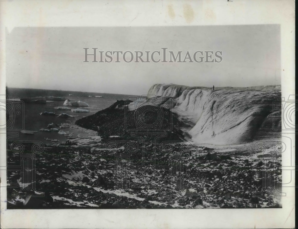 1932 Press Photo North Greenland coast glaciers at sea coast - Historic Images