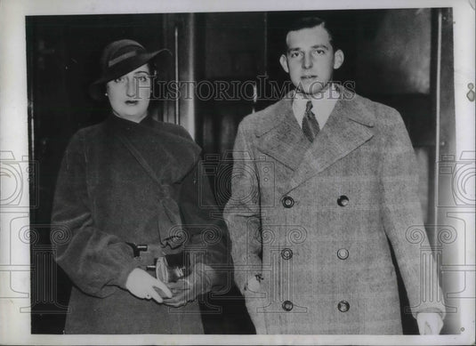 1935 Press Photo Royal Newlyweds Don Juan & Princess Marie Mercedes - Historic Images