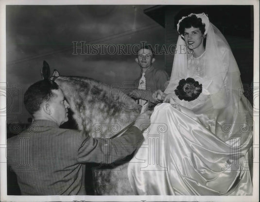 1949 Romanus Mueller Lola Mae Hansen Wedding Ceremony  - Historic Images