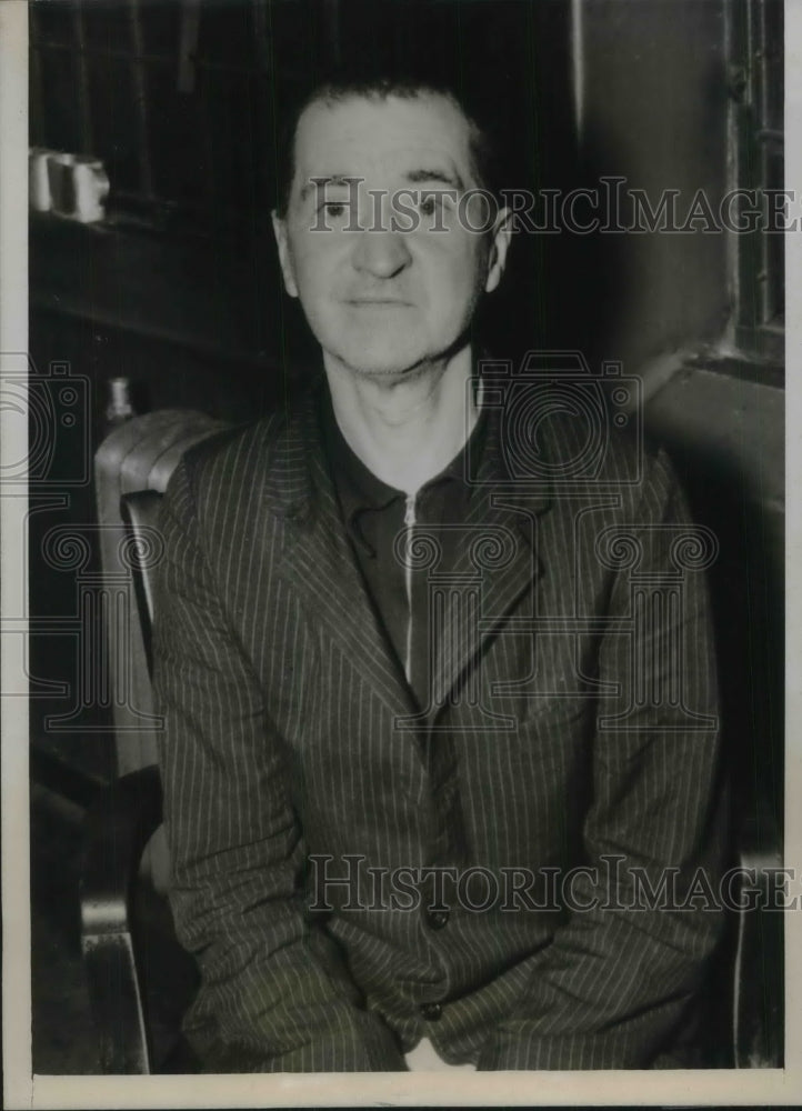 1937 Press Photo Charles Jackson, arson suspect in Cincinnati, jailed in Chicago - Historic Images