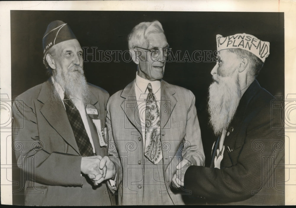 1948 Press Photo Natl convention of Townsend Clubs, Dr F Townsend,Sen A Capper - Historic Images
