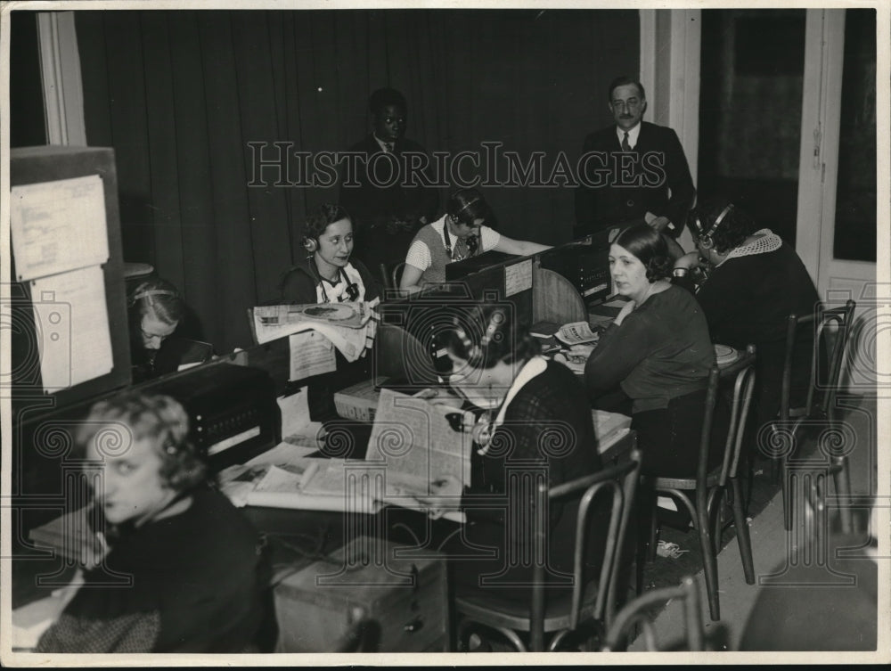 1935 France, post office workers in Paris  - Historic Images