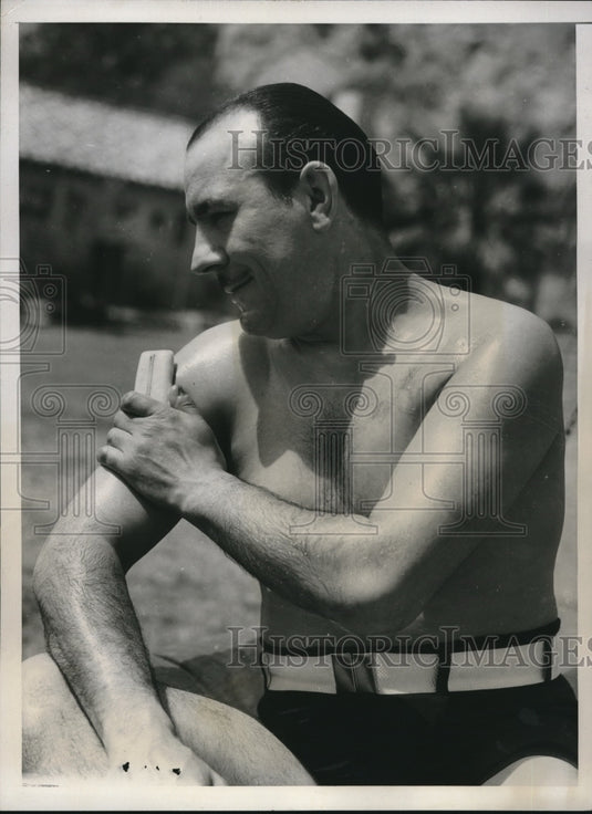 1933 Press Photo Washington State Lt Gov Victor Meyers Vacations-Historic Images