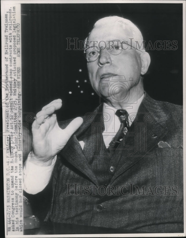 Press Photo President of the Brotherhood of Railroad trainmen speaks to congress-Historic Images