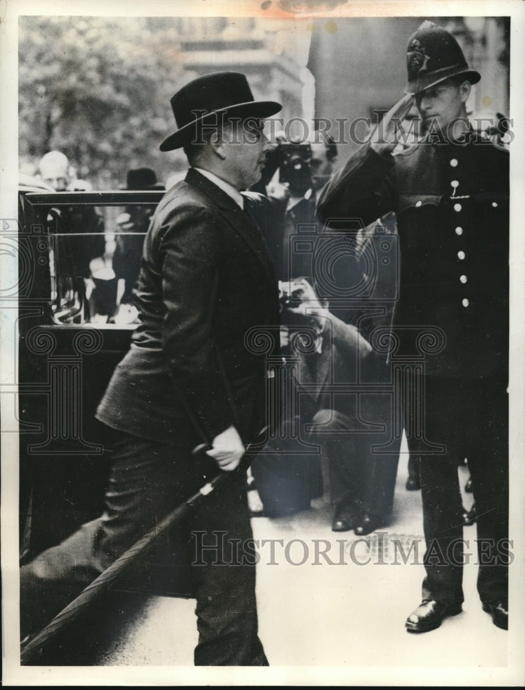 1939 Press Photo Leslie Hore-Belisha, British War Minister Heads to Cabinet Meet - Historic Images