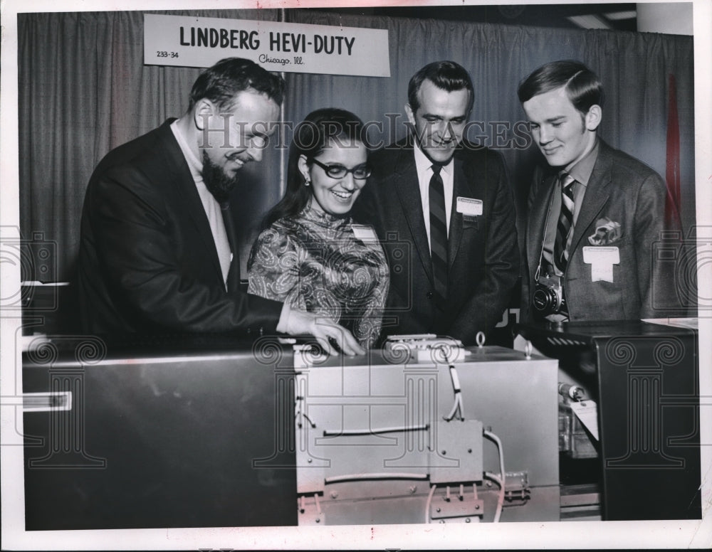 Press Photo William Fately Marie Psihountas, Gerald Carlson - neb93422 - Historic Images