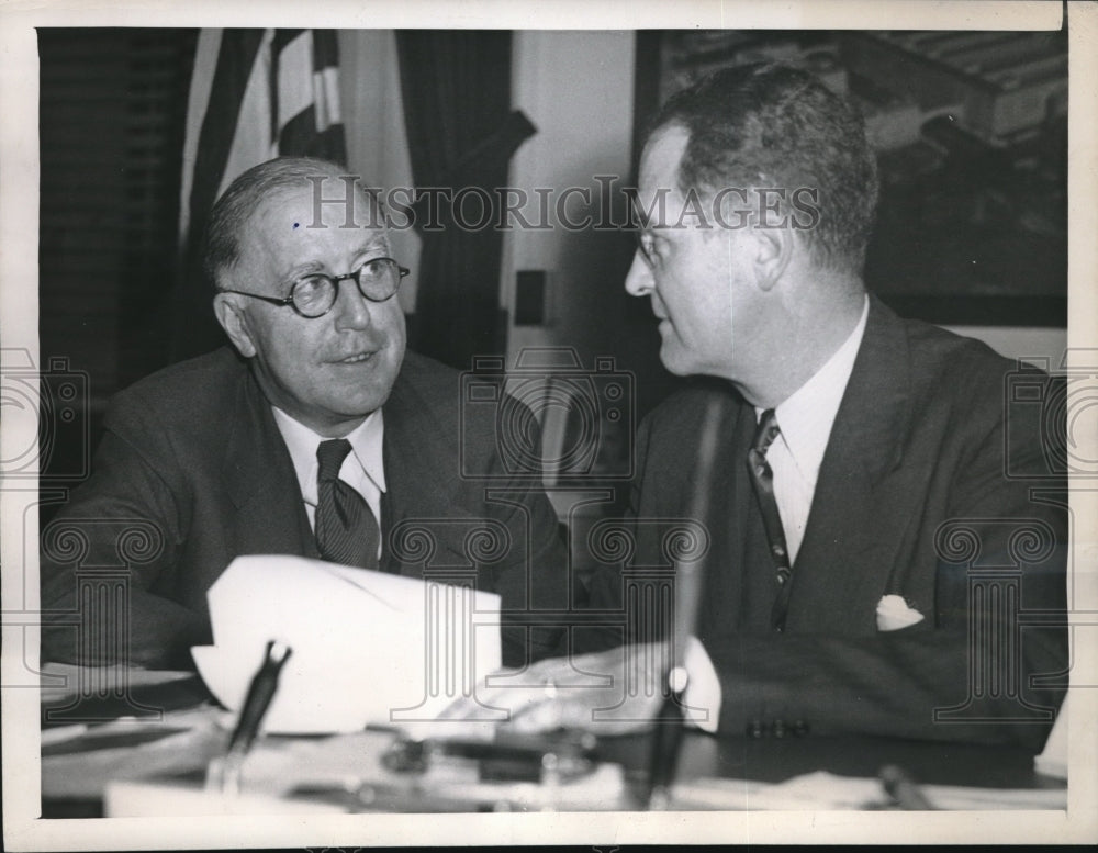 1946 D.C> Labor Secy. Lewis Schwellenbach & Agri Sec. CP Anderson - Historic Images