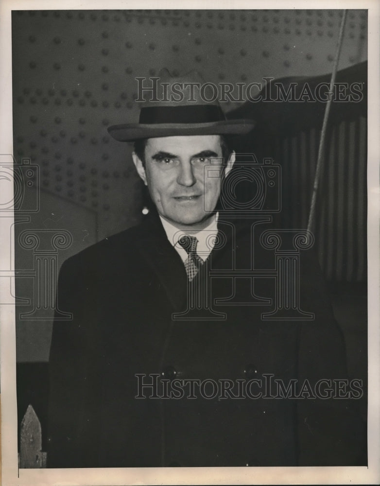 1947 Press Photo John Wimant, former US Amb. to Great Britain, aboard QE - Historic Images