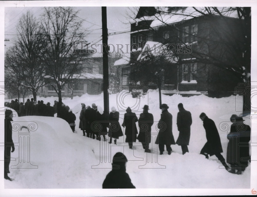 1950 People Trudge to Work in Snow in Pittsburgh  - Historic Images