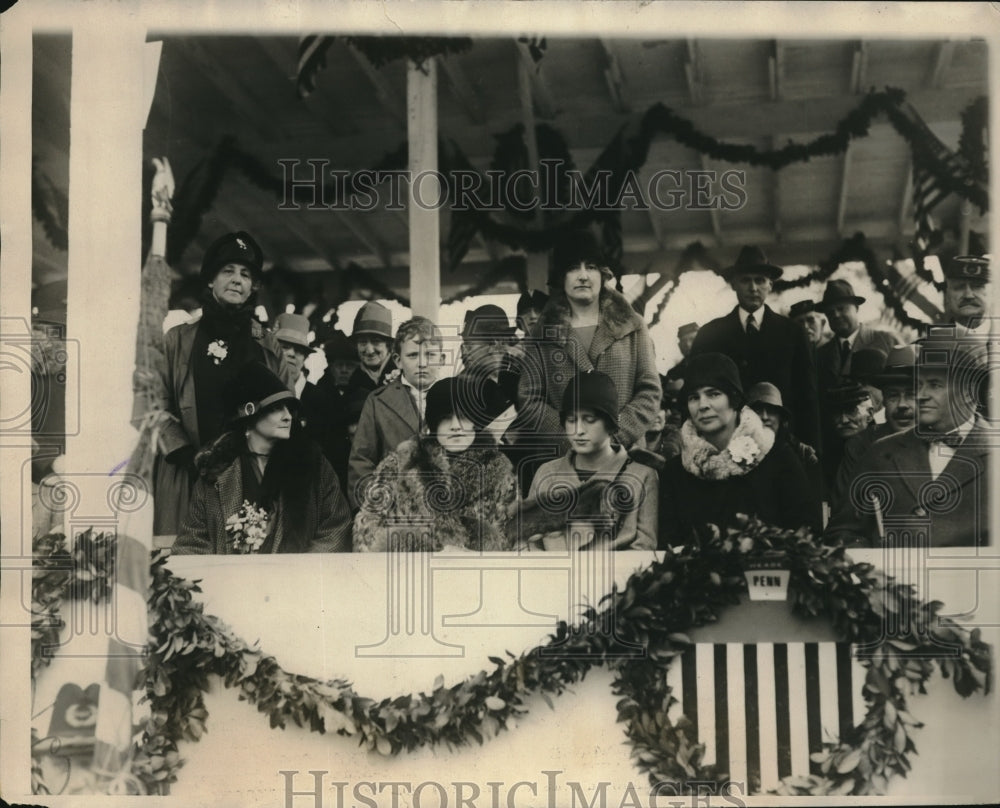 1927 Press Photo Descendents of Gen Gordon Meade at D,C, unveiling of statue - Historic Images