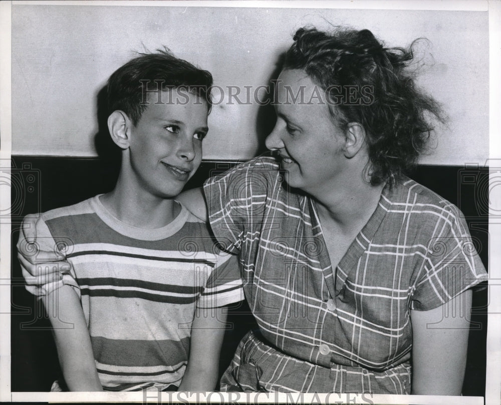 1952 Press Photo Johnny Vondras Chicago Illinois Missing Boy Hitchhiker - Historic Images