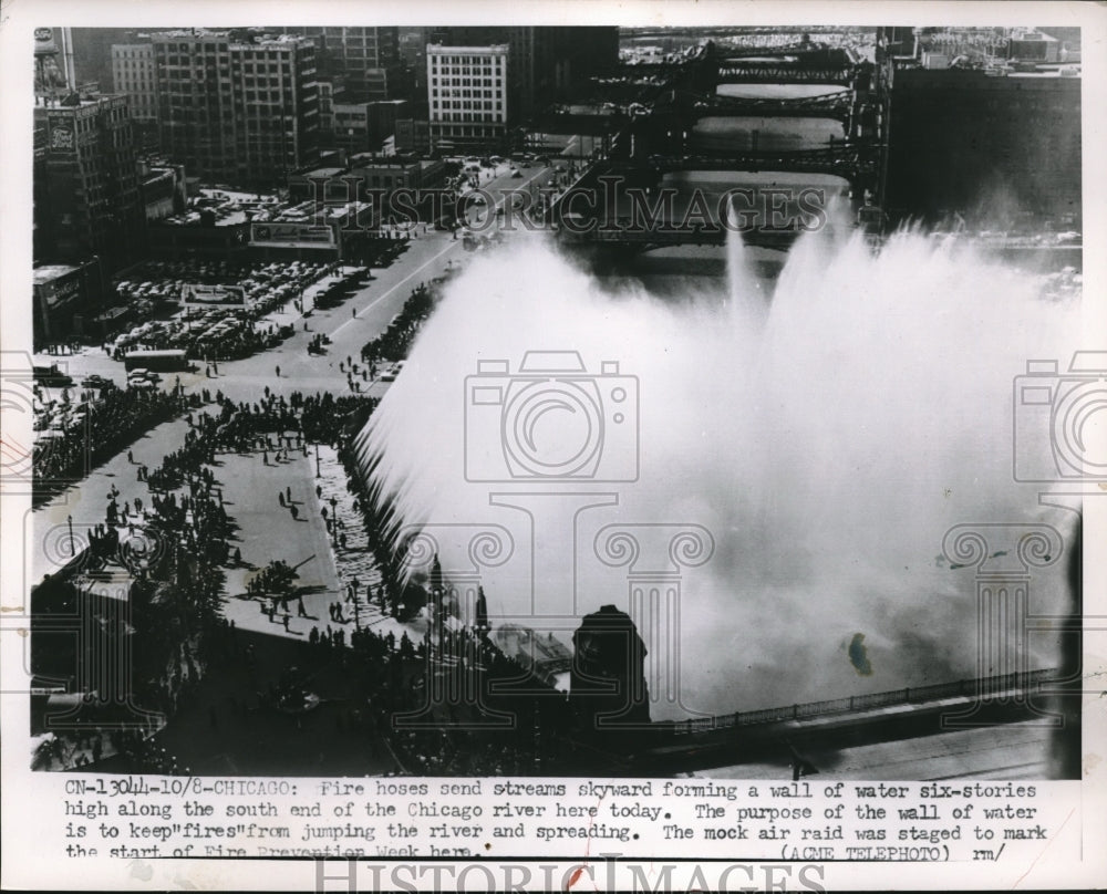 1951 Press Photo Aerial view of Chicago firemen staging mock air raid - Historic Images