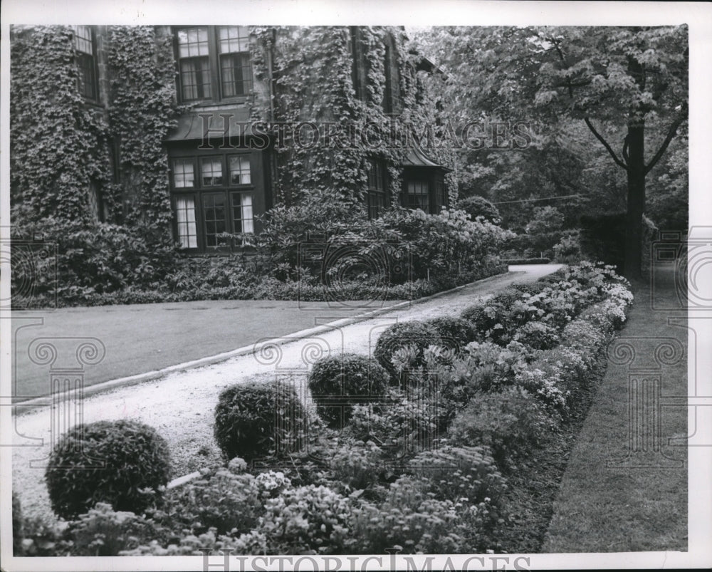 1952 Press Photo Garden of Ralph Ditty on The Garden Tour - neb94410-Historic Images