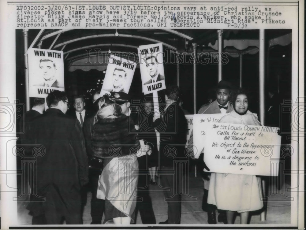 1963 Press Photo St Louis Pickets - Historic Images