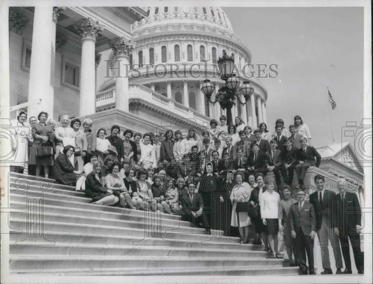 1967 Press Photo St.Vitus Catholic School students visit Washington, D.C. - Historic Images