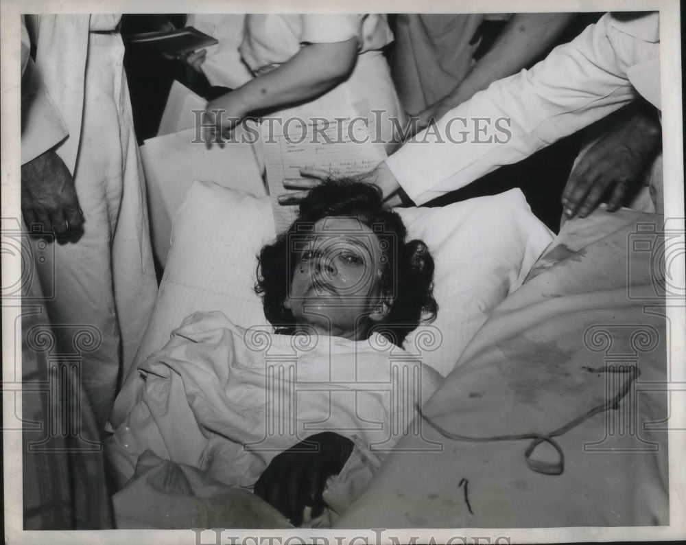 1945 Press Photo Viola Gray, Victim of Explosion at Export Box Co. - Historic Images