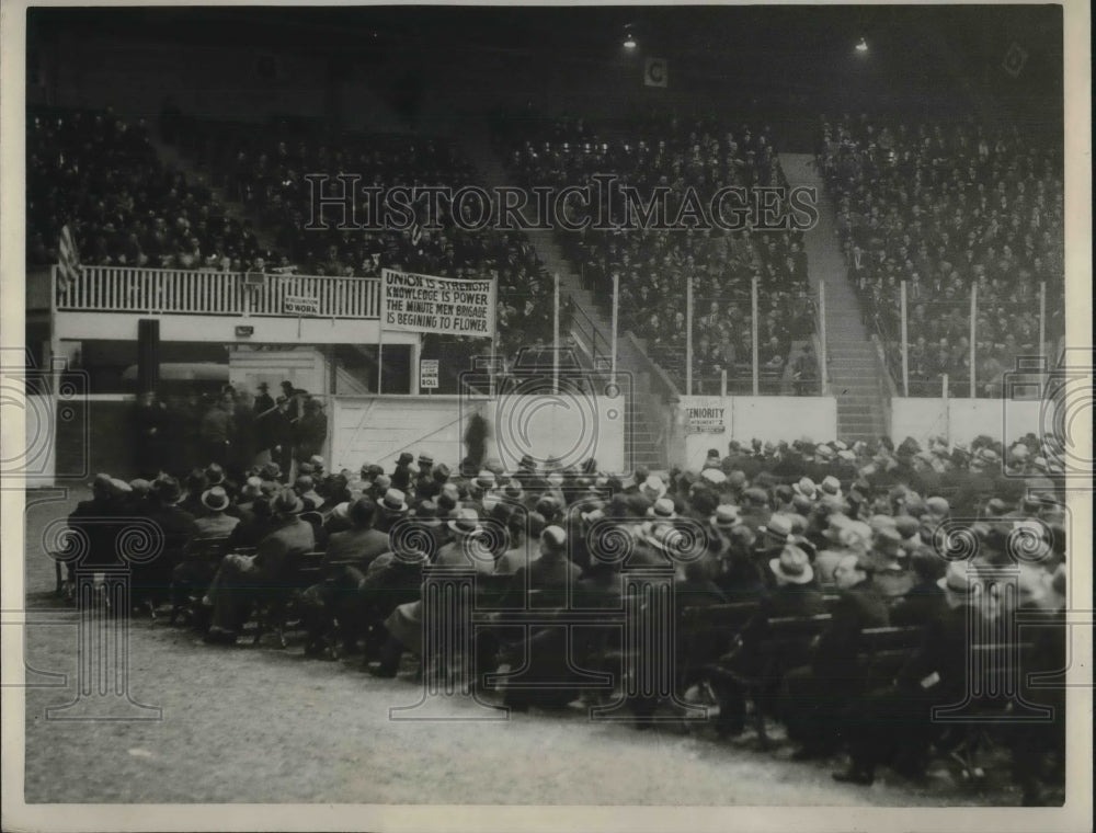 1937 UAW mass meeting held at the Coliseum in Detroit, Michigan - Historic Images