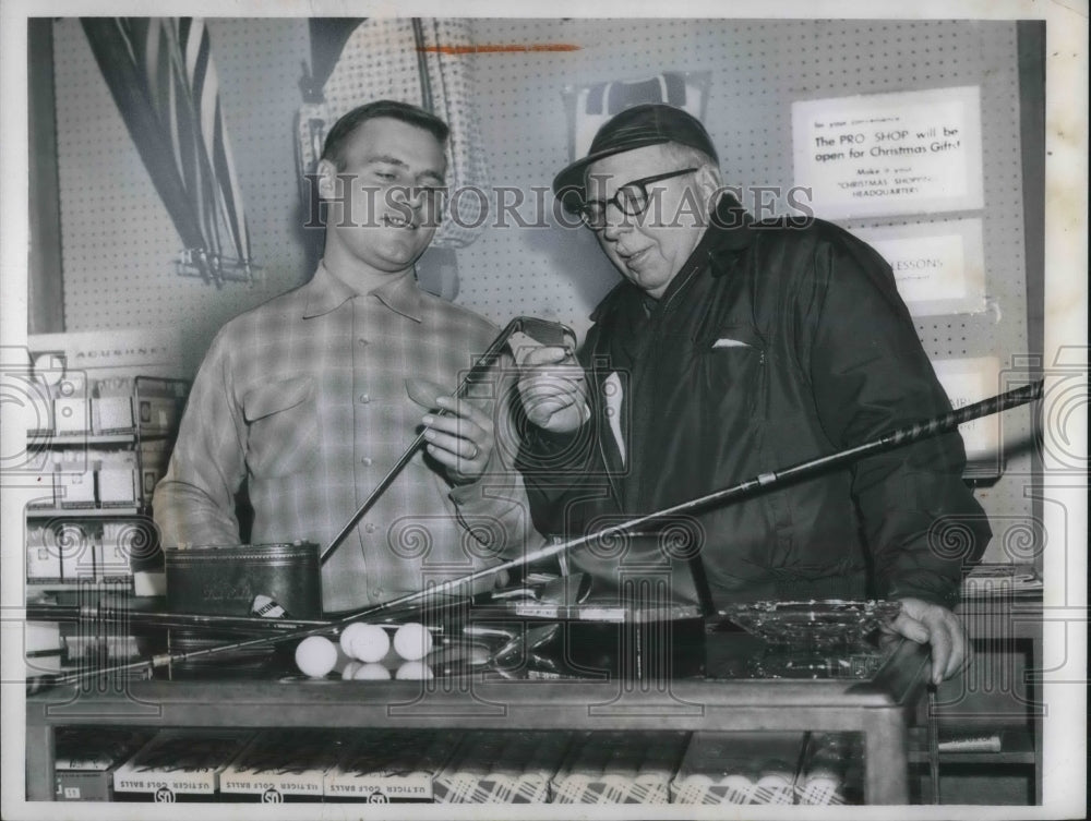Press Photo Shawnee Hills Golf course, Don Wehner &amp; Harry Burkhart - neb95472 - Historic Images