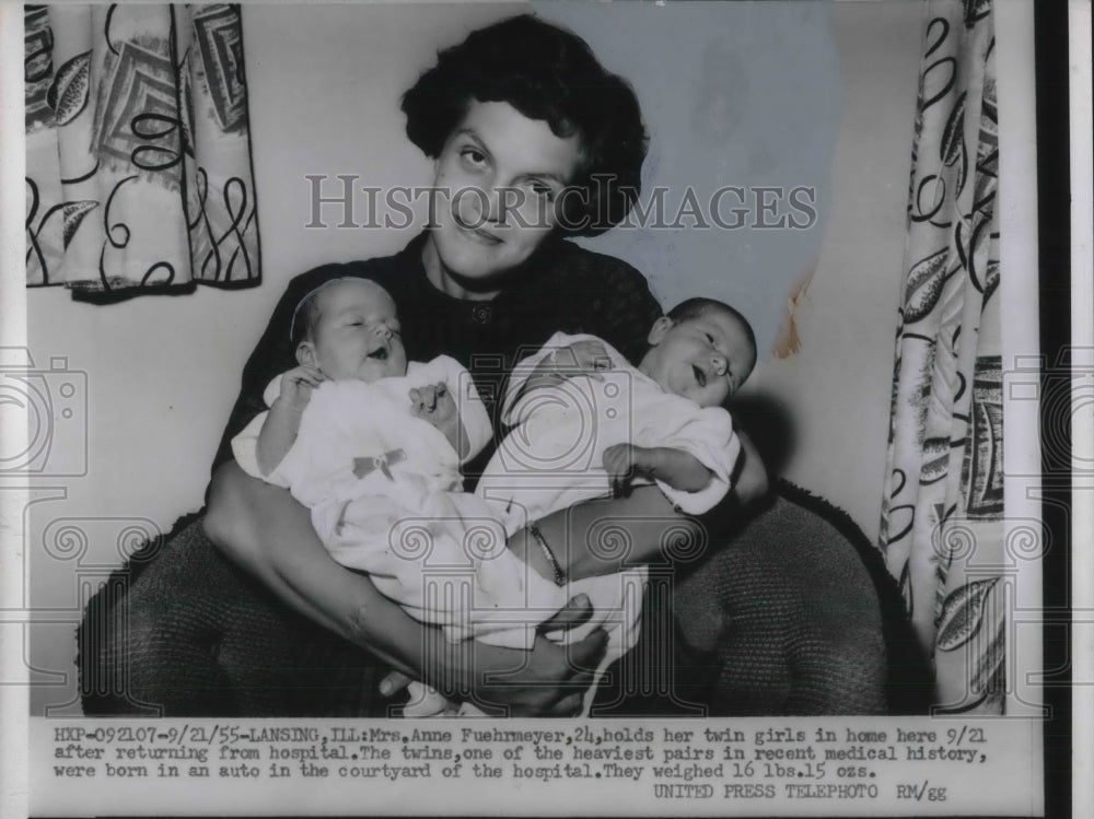 1955 Press Photo Lansing, Mich Mrs Anne Fuehmeyer &amp; her twin babies - neb95476 - Historic Images