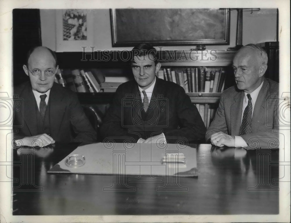 1934 Press Photo General John G. Winant,Raymond Inger & Marion Smith - neb95480 - Historic Images