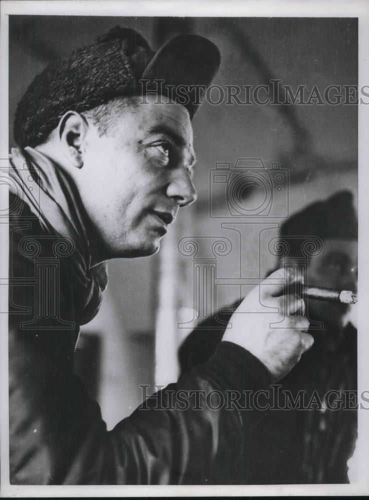 1958 Press Photo US Airforce Lt.Colonel Richard Ayerman of Ca. - neb95600-Historic Images