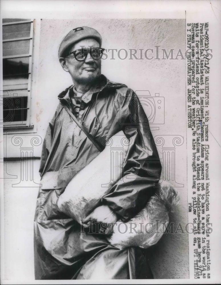 1958 Press Photo Sherman Adams Appears Not To Have A Care In The World - Historic Images