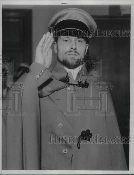1934 Press Photo M.R. Macmanoff, R.W.W. Albrextondare - Historic Images