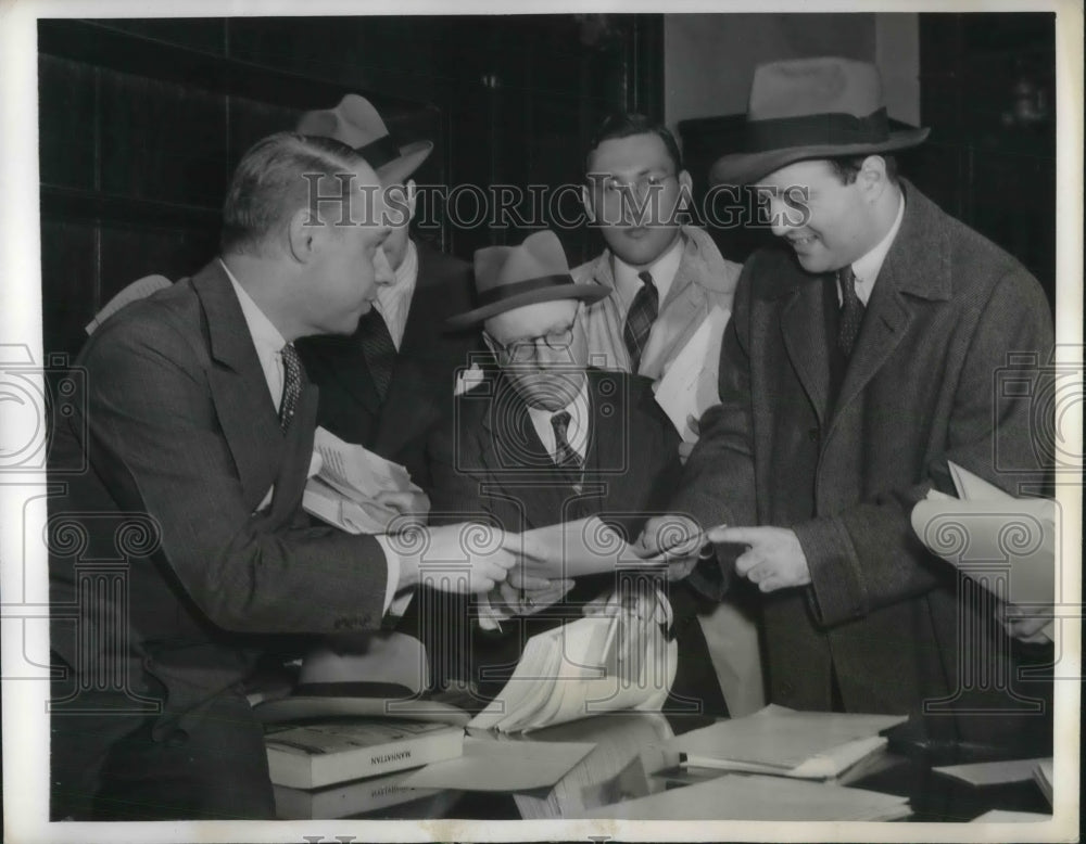 1942 Assistant Attorney General John Harlen Amen Brooklyn Police - Historic Images