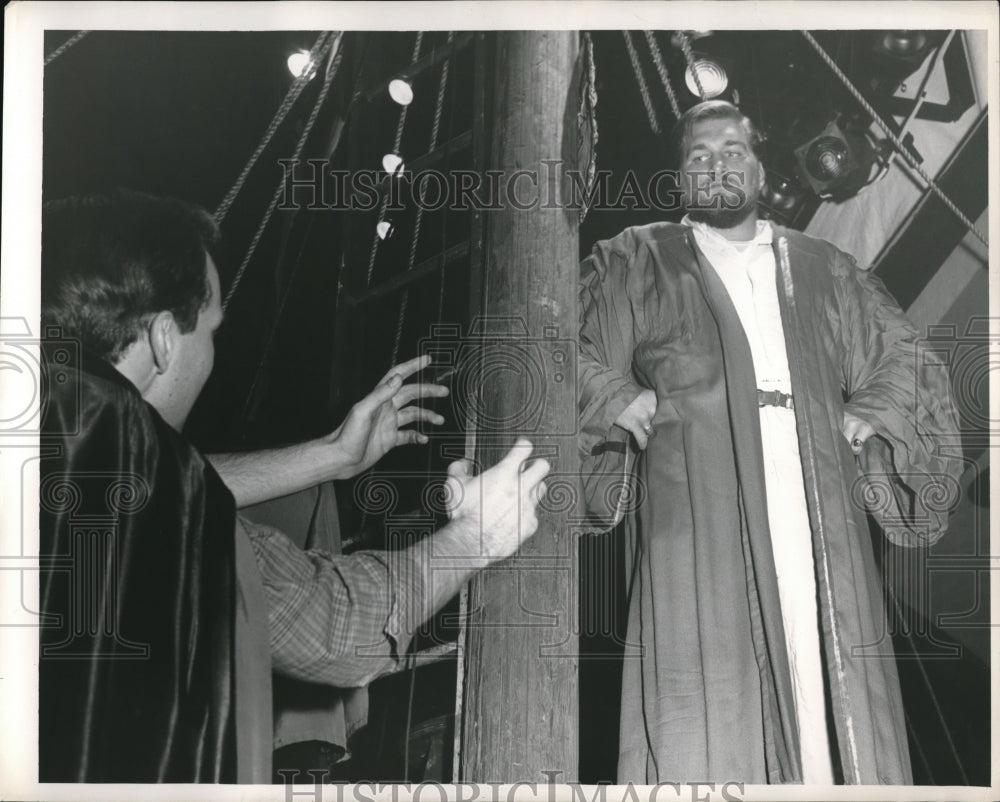 1967 Press Photo Kent State Univ in Ohio, stage production of JB - neb96555-Historic Images