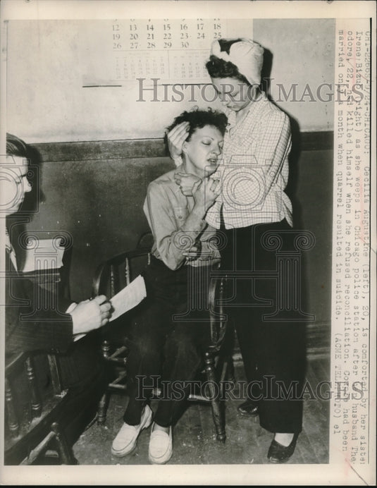 1948 Press Photo Cecilla Augustine & Sister Irene Bizub After Husband Dies - Historic Images