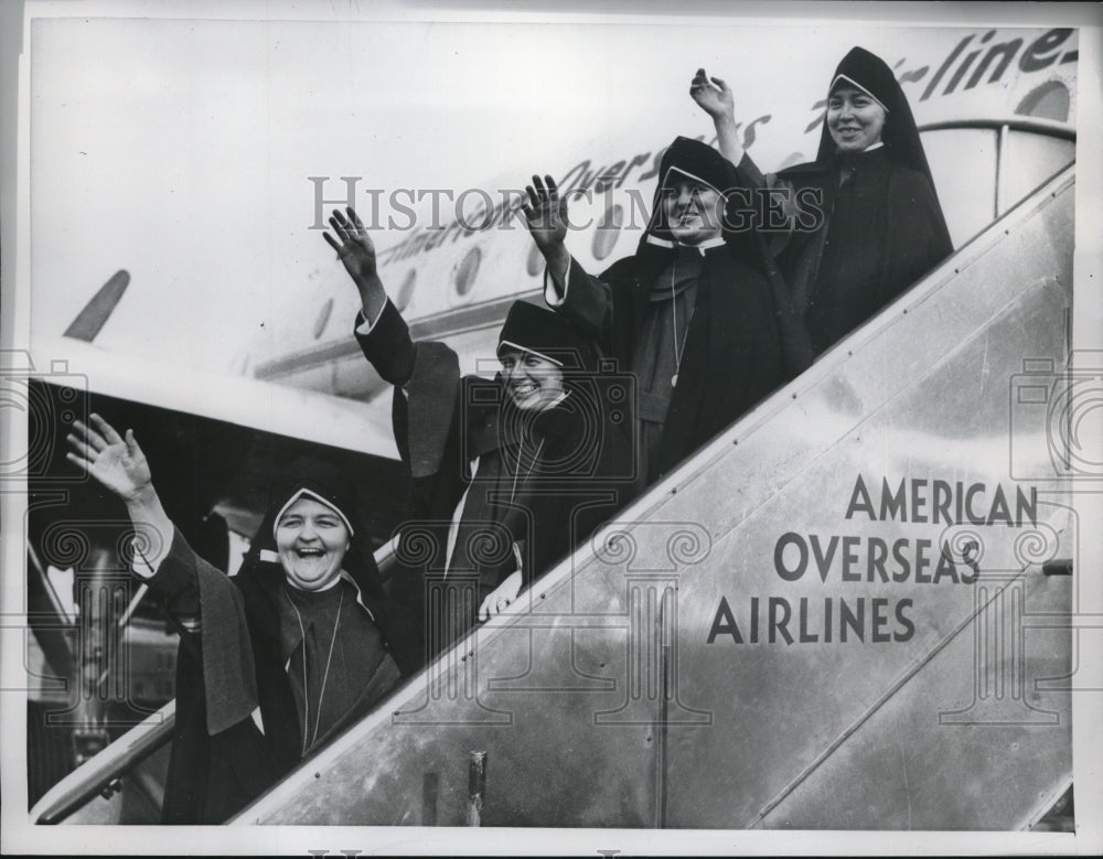 1947 Press Photo Maryknoll missionaries leave NY for Africa - neb96887 - Historic Images