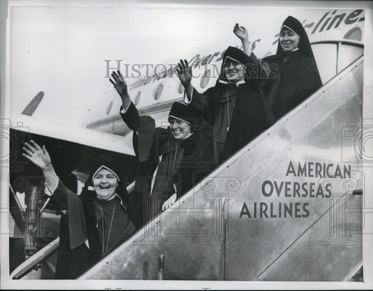 1947 Press Photo Maryknoll missionaries leave NY for Africa - neb96887 - Historic Images
