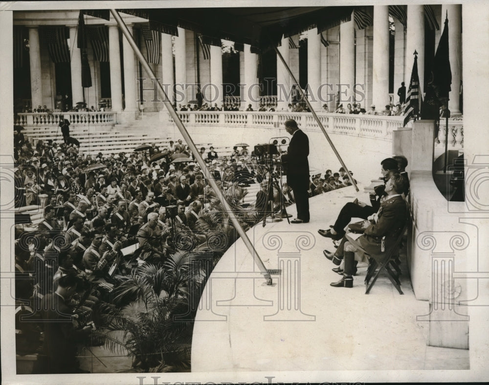 1933 Mothers Day ceremony at Tomb of Unknown Soldier, Arlington ,Va. - Historic Images