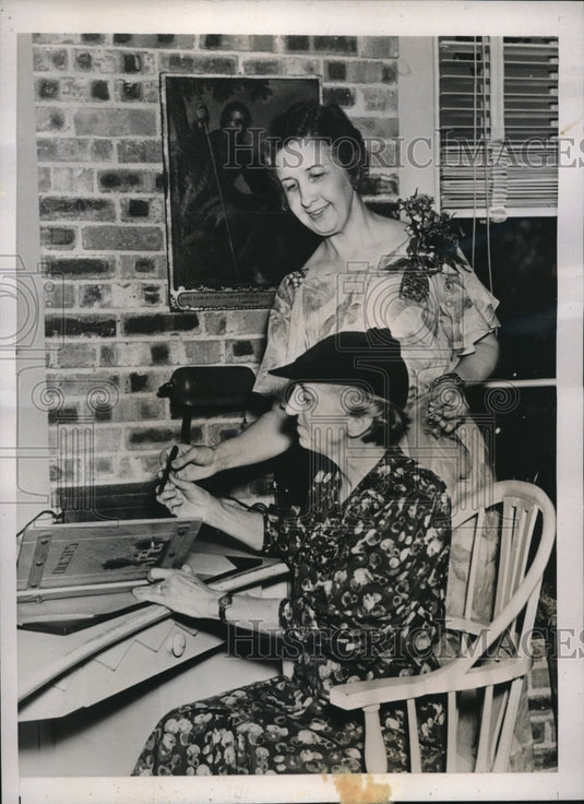 1937 Natl Pres of Camp Fire Girls, Mrs El Williams & Mrs CM McRobert - Historic Images