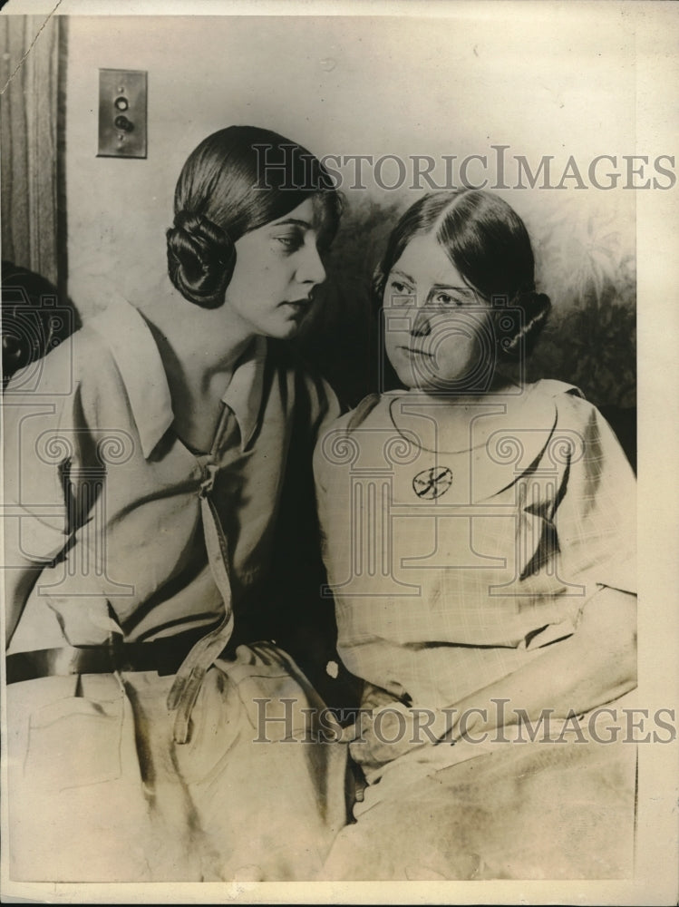 Lucille Wunsch With Her Mother Lucille Arrested - Historic Images