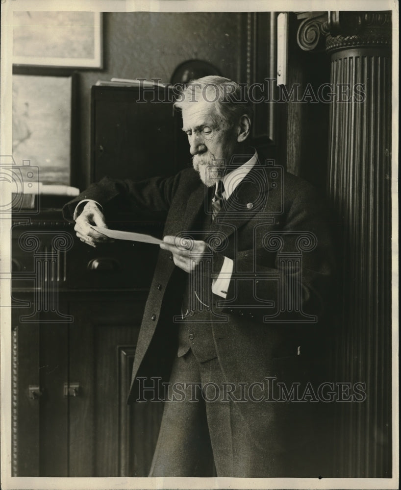 1929 Businessman Horatio Wood In His Office On His 90th Birthday - Historic Images