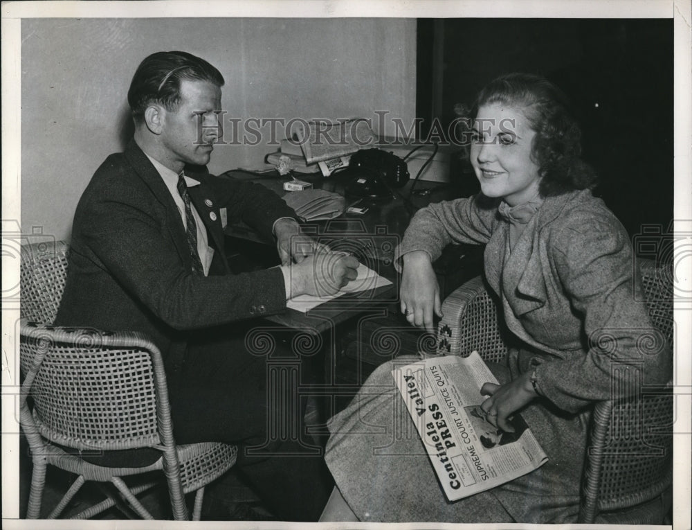 1937 Press Photo Editor Jean Wilson Fires Associate Editor C.W. Hersey - Historic Images