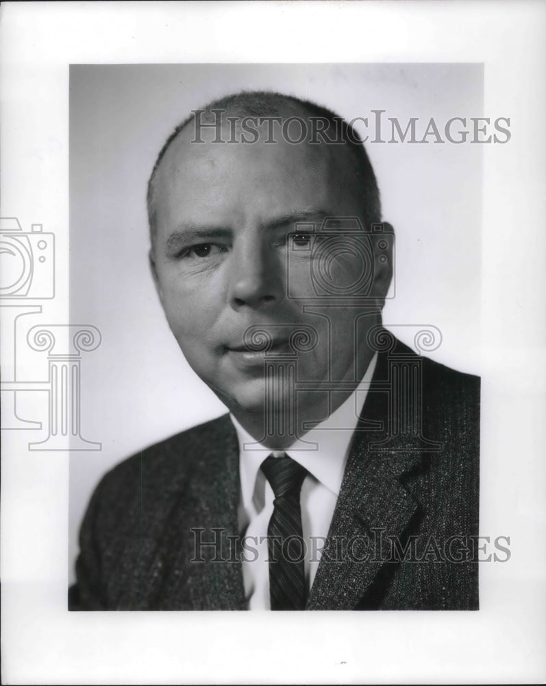 1961 Press Photo American Motors Sales Corp Robert Stephenson-Historic Images