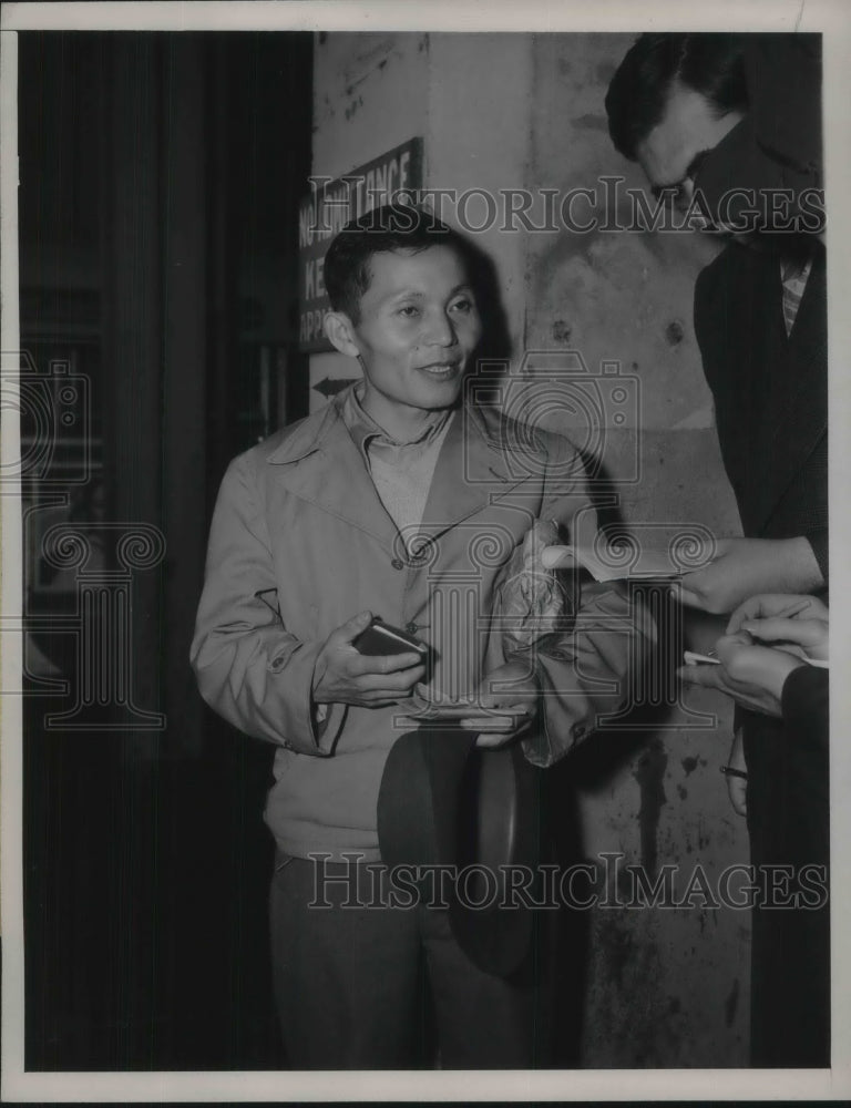 1945 Press Photo Takeo Uiyama, 37, Quit His Job as Ignition Expert - Historic Images