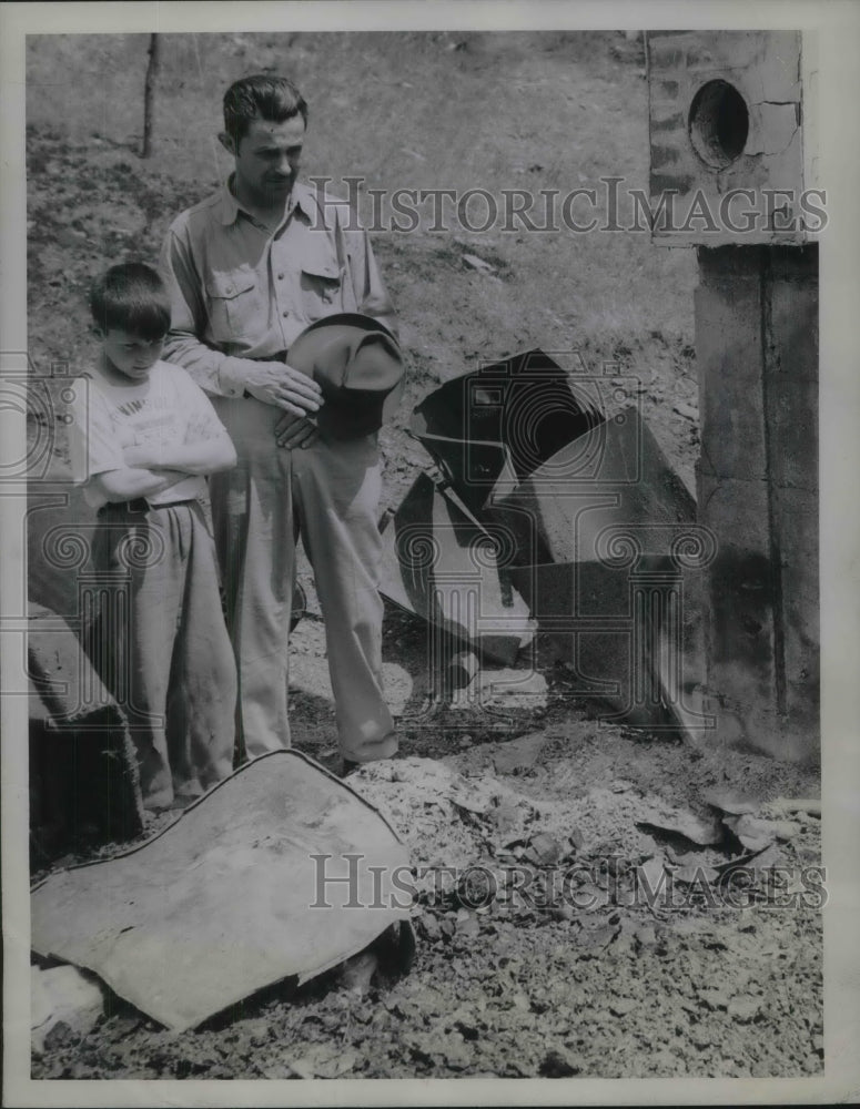 1944 Press Photo St Louis Missouri Theodore Fink Michael Fink Died In Fire Home-Historic Images