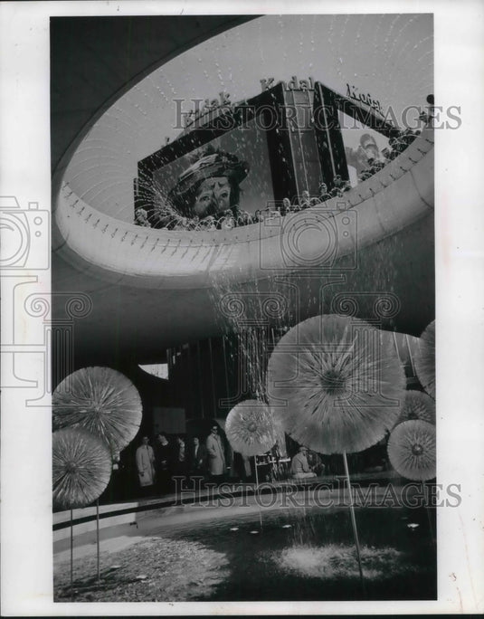 1965 Press Photo Cleveland Photographic Showtrain New York World Fair - Historic Images